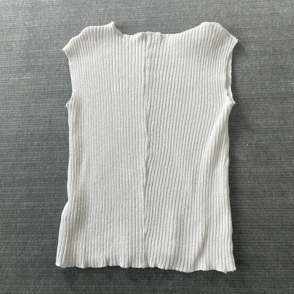 Zara Sweater Vest Women L White Ribbed Knit Coastal Minimalist Classic Casual